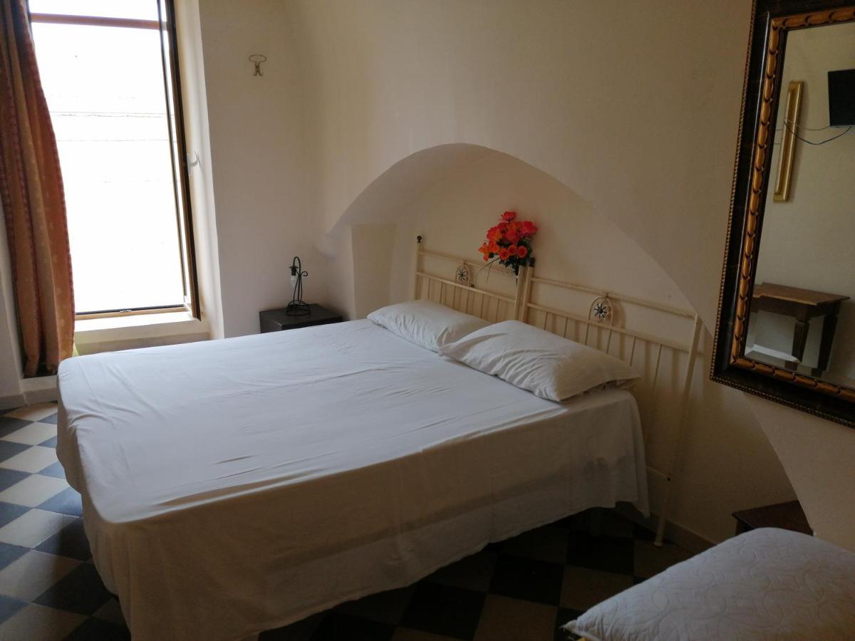 Casa Vacanze Via San Pardo มาเตรา ภายนอก รูปภาพ