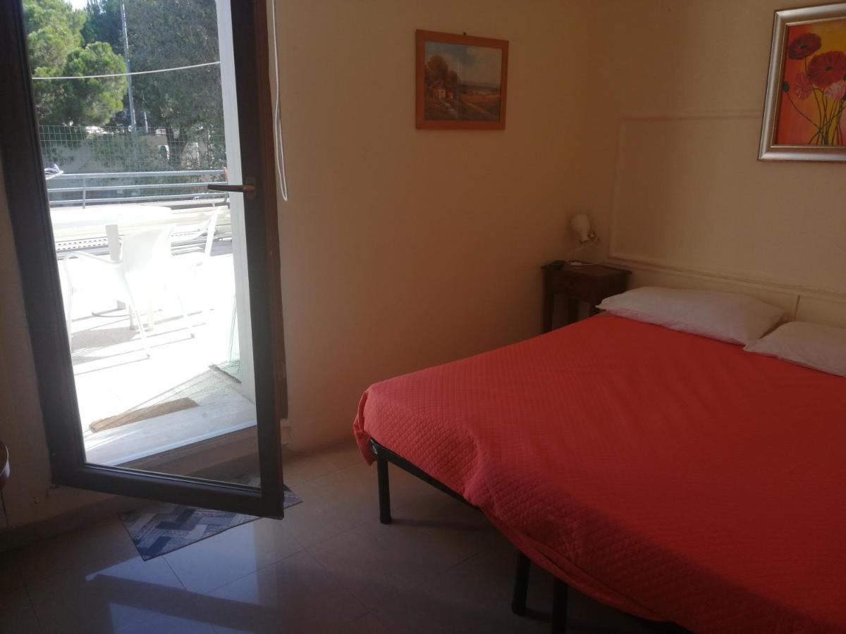 Casa Vacanze Via San Pardo มาเตรา ภายนอก รูปภาพ