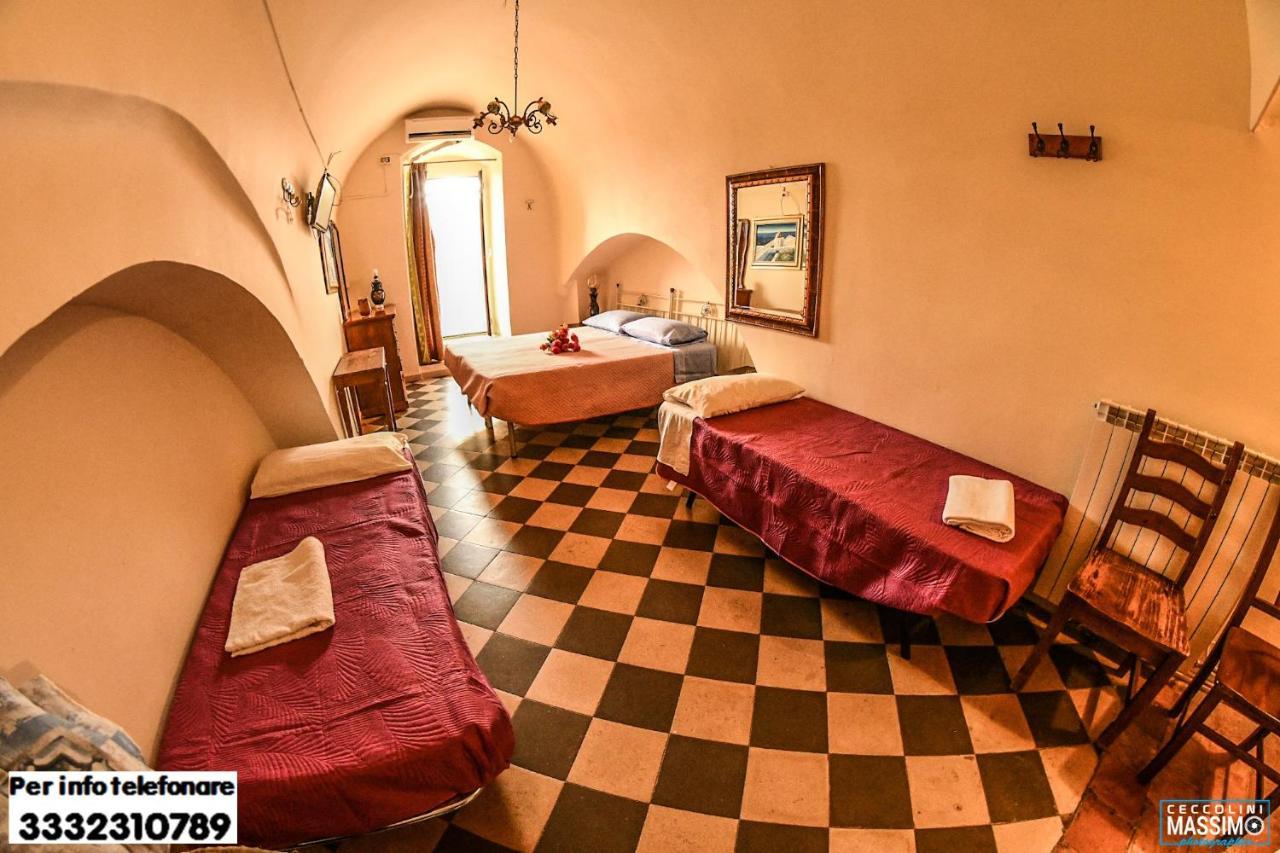 Casa Vacanze Via San Pardo มาเตรา ภายนอก รูปภาพ